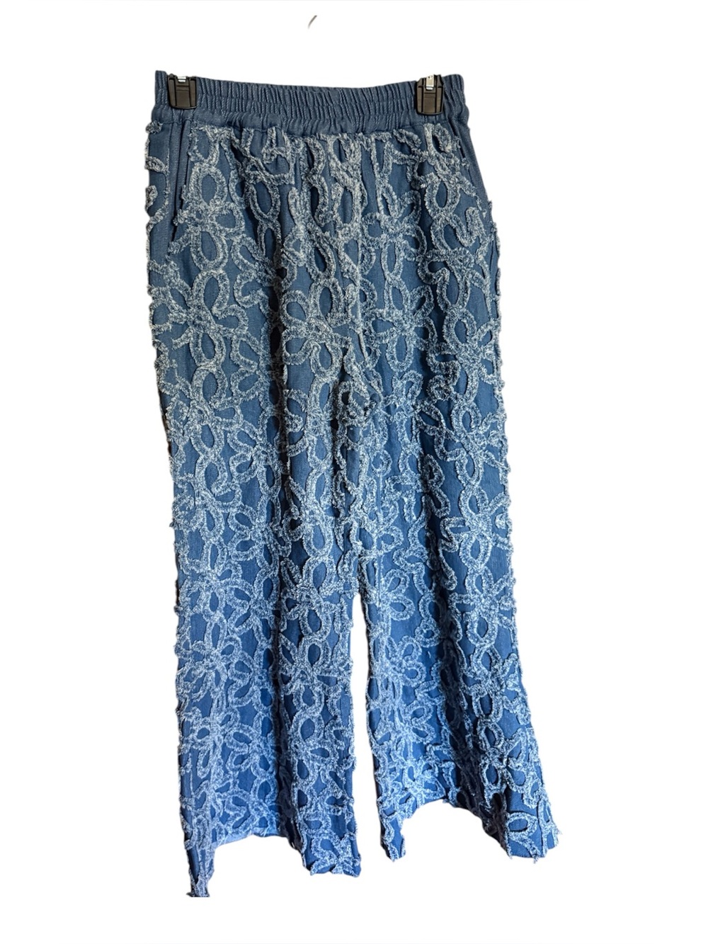 Anniewear los Angelos super bloom blue wideleg denim pullon ladies small Raw hem